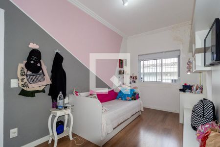 Casa à venda com 190m², 4 quartos e 2 vagas Casa à venda com 190m², 4 quartos e 2 vagasQuarto 2