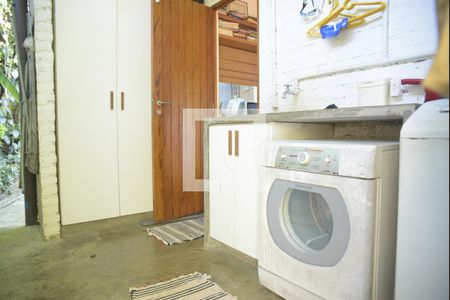 Casa de condomínio para alugar com 320m², 3 quartos e 2 vagasÁrea de Serviço