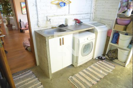 Casa de condomínio para alugar com 320m², 3 quartos e 2 vagasÁrea de Serviço