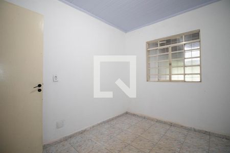 Quarto 2 de casa para alugar com 3 quartos, 60m² em Recanto das Emas, Brasília