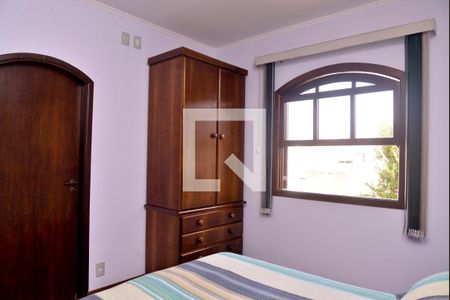 Quarto de casa para alugar com 3 quartos, 200m² em Vila Camilópolis, Santo André