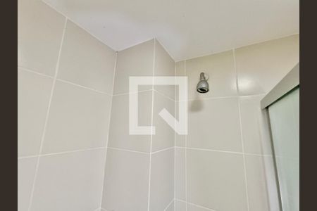 Apartamento à venda com 220m², 3 quartos e 3 vagas Apartamento à venda com 220m², 3 quartos e 3 vagasBanheiro serviço