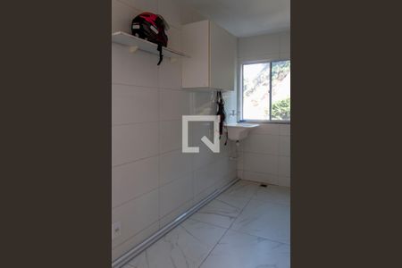 Apartamento à venda com 200m², 3 quartos e 1 vaga Apartamento à venda com 200m², 3 quartos e 1 vagaÁrea de Serviço