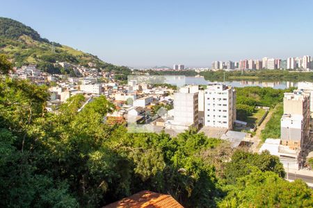 Apartamento à venda com 200m², 3 quartos e 1 vaga Apartamento à venda com 200m², 3 quartos e 1 vagaVista