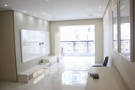 Sala de apartamento para alugar com 3 quartos, 96m² em Vila Augusta, Guarulhos