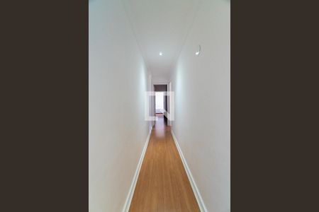 Apartamento à venda com 385m², 3 quartos e 4 vagas Apartamento à venda com 385m², 3 quartos e 4 vagasCorredor