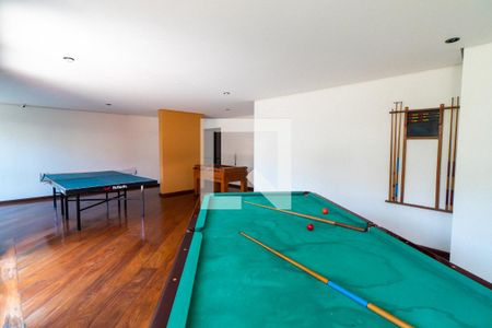 Apartamento à venda com 385m², 3 quartos e 4 vagas Apartamento à venda com 385m², 3 quartos e 4 vagasÁrea comum - Sala de Jogos