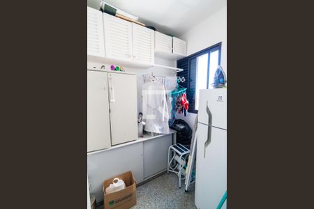 Apartamento à venda com 385m², 3 quartos e 4 vagas Apartamento à venda com 385m², 3 quartos e 4 vagasQuarto de Serviço