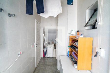 Apartamento à venda com 385m², 3 quartos e 4 vagas Apartamento à venda com 385m², 3 quartos e 4 vagasÁrea de Serviço