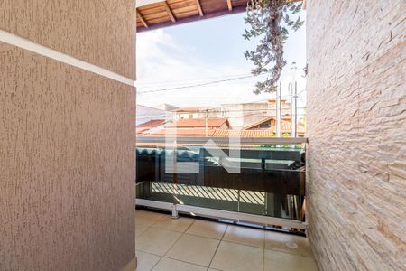 Casa à venda com 150m², 3 quartos e 2 vagasSuíte - Varanda