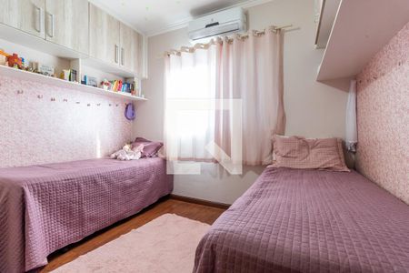 Quarto  de casa à venda com 3 quartos, 150m² em Jardim Santa Clara, Guarulhos