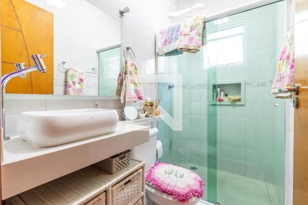 Casa à venda com 150m², 3 quartos e 2 vagasBanheiro