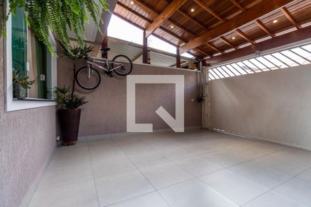 Casa à venda com 150m², 3 quartos e 2 vagasGaragem