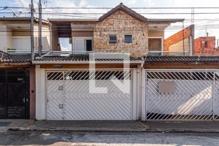 Casa à venda com 150m², 3 quartos e 2 vagasFachada