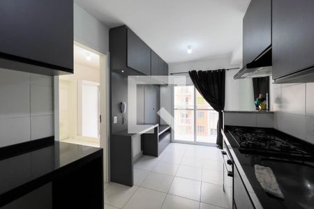 Sala e cozinha de apartamento para alugar com 1 quarto, 28m² em Mooca, São Paulo