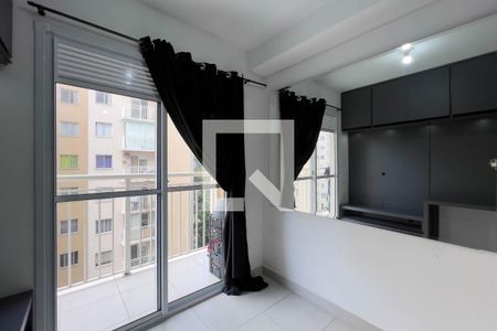 Sala e cozinha de apartamento para alugar com 1 quarto, 28m² em Mooca, São Paulo
