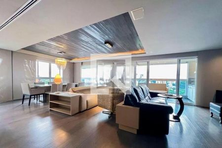 Apartamento à venda com 2 quartos, 200m² em Indianópolis, São Paulo