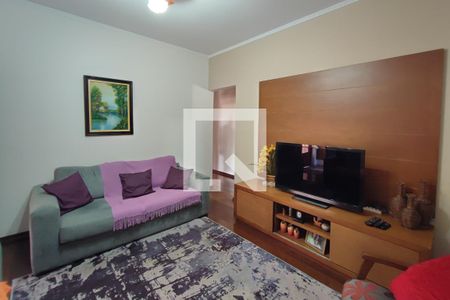 Sala de casa à venda com 4 quartos, 250m² em Vila Georgina, Campinas