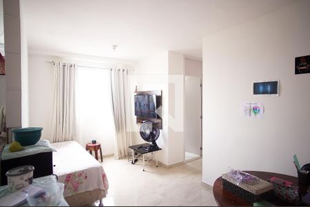 Sala de apartamento à venda com 2 quartos, 44m² em Mantiqueira, Belo Horizonte