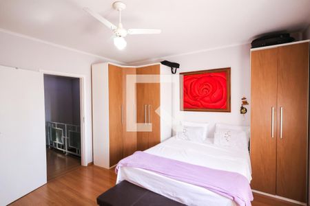 Suíte de casa para alugar com 3 quartos, 130m² em Vila Liviero, São Paulo