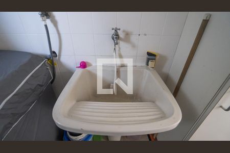 Apartamento à venda com 110m², 3 quartos e 1 vagaÁrea de serviço 