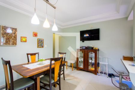 Casa à venda com 200m², 4 quartos e 4 vagas Casa à venda com 200m², 4 quartos e 4 vagasCopa