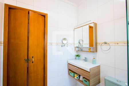 Casa à venda com 200m², 4 quartos e 4 vagas Casa à venda com 200m², 4 quartos e 4 vagasBanheiro do quarto 3