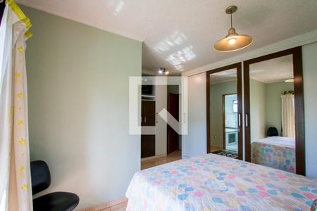 Quarto 1 - Suíte de casa à venda com 3 quartos, 200m² em Vila Scarpelli, Santo André