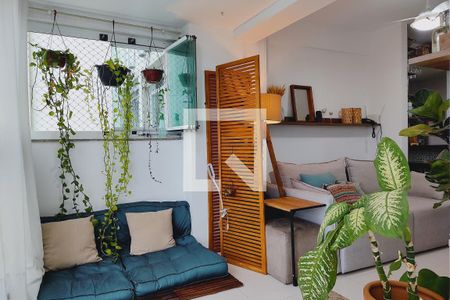 Sala e Varanda  de apartamento para alugar com 2 quartos, 72m² em Barra da Tijuca, Rio de Janeiro