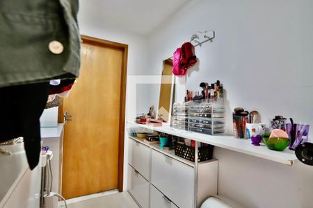 Casa à venda com 80m², 2 quartos e 1 vaga Casa à venda com 80m², 2 quartos e 1 vagaCloset da suíte 1