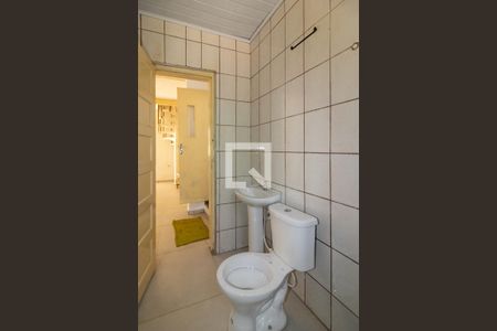 Casa para alugar com 1150m², 3 quartos e 3 vagasBanheiro 2