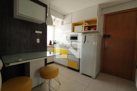 Cozinha de kitnet/studio para alugar com 1 quarto, 34m² em Jardim Santo Antônio, Goiânia