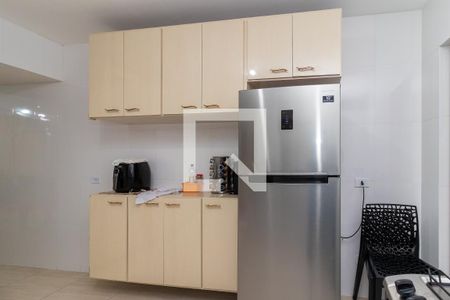 Casa à venda com 130m², 4 quartos e 2 vagas Casa à venda com 130m², 4 quartos e 2 vagasCasa 2 - Cozinha