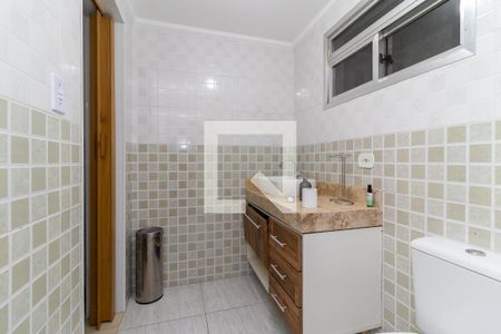 Casa à venda com 130m², 4 quartos e 2 vagas Casa à venda com 130m², 4 quartos e 2 vagasCasa 2 - Banheiro