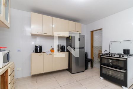Casa à venda com 130m², 4 quartos e 2 vagas Casa à venda com 130m², 4 quartos e 2 vagasCasa 2 - Cozinha