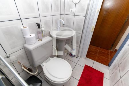 Casa à venda com 130m², 4 quartos e 2 vagas Casa à venda com 130m², 4 quartos e 2 vagasCasa 1 - Banheiro