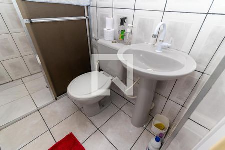 Casa à venda com 130m², 4 quartos e 2 vagas Casa à venda com 130m², 4 quartos e 2 vagasCasa 1 - Banheiro