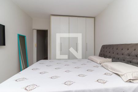 Casa à venda com 130m², 4 quartos e 2 vagas Casa à venda com 130m², 4 quartos e 2 vagasCasa 2 - Quarto 2