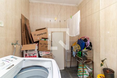 Casa à venda com 130m², 4 quartos e 2 vagas Casa à venda com 130m², 4 quartos e 2 vagasCasa 2 - Área de Serviço