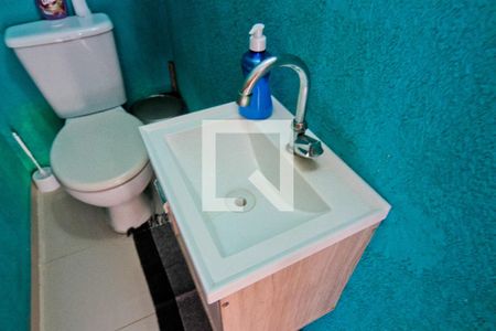 Lavabo de casa à venda com 3 quartos, 140m² em Vila Pereira Barreto, São Paulo