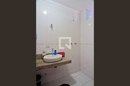 Casa à venda com 140m², 3 quartos e 4 vagasBanheiro da Suíte