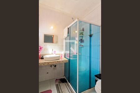 Casa à venda com 140m², 3 quartos e 4 vagasBanheiro