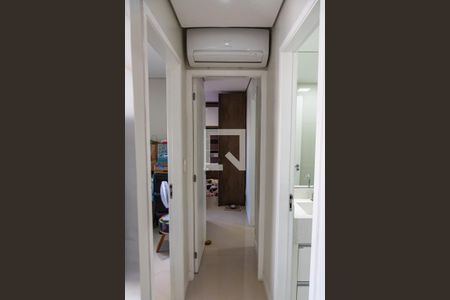 Apartamento à venda com 54m², 2 quartos e 1 vagaCorredor