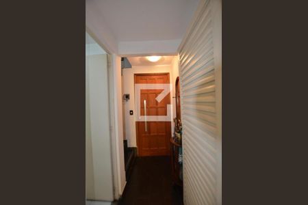 Apartamento à venda com 94m², 3 quartos e 1 vagacorredor da cozinha