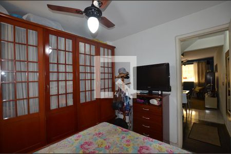 Apartamento à venda com 94m², 3 quartos e 1 vagaQuarto 2