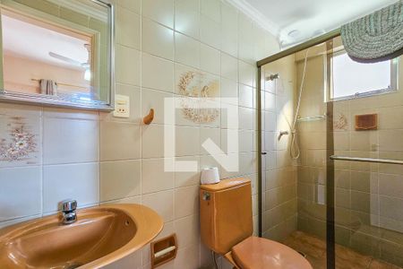 Apartamento para alugar com 100m², 3 quartos e 1 vagaBanheiro da suíte 