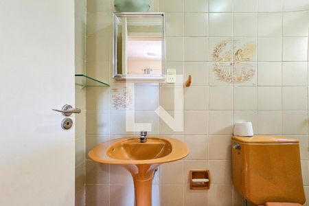 Apartamento para alugar com 100m², 3 quartos e 1 vagaBanheiro da suíte 