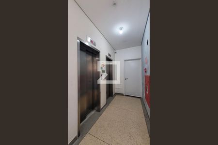 Apartamento à venda com 100m², 4 quartos e sem vagaHall de entrada