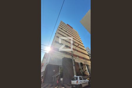 Apartamento à venda com 100m², 4 quartos e sem vagaFachada