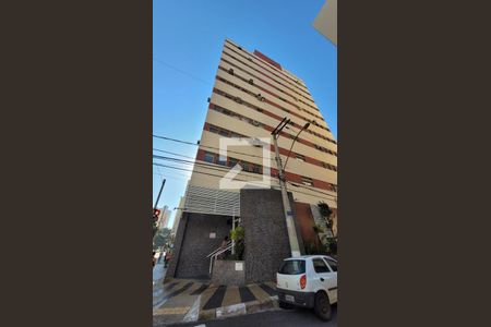 Apartamento à venda com 100m², 4 quartos e sem vagaFachada